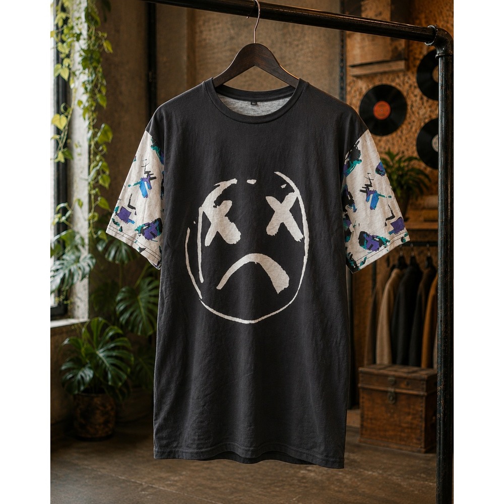 Sad Face Graphic T-Shirt Black Patterned Sleeves Kanji Back‎ Hit Mens Large